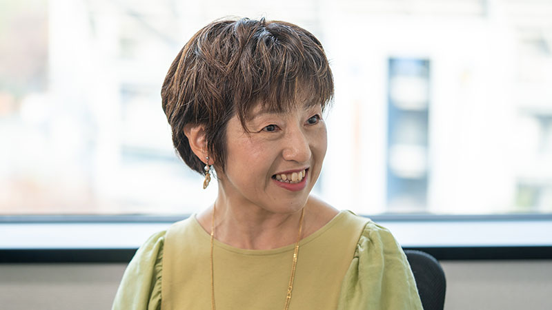 【横浜・第４期】岡田 直子さん / 卒業生インタビュー / ＦＰフローリスト認定FP養成講座 - 株式会社ＦＰフローリスト
